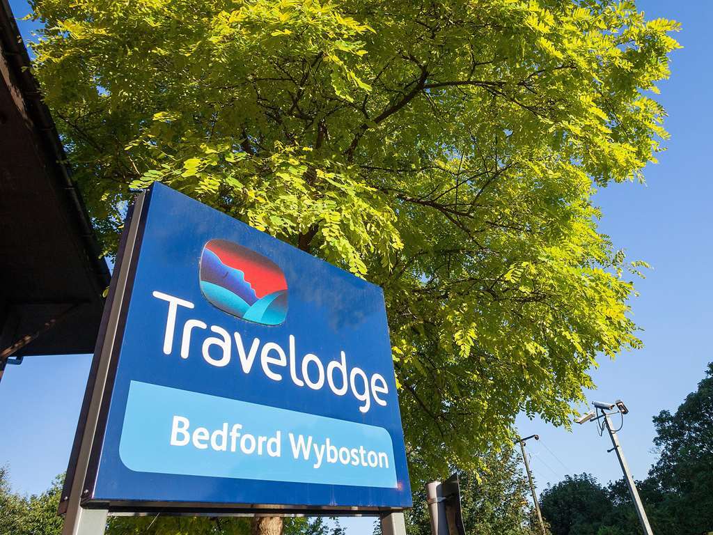 Travelodge Bedford Wyboston Esterno foto